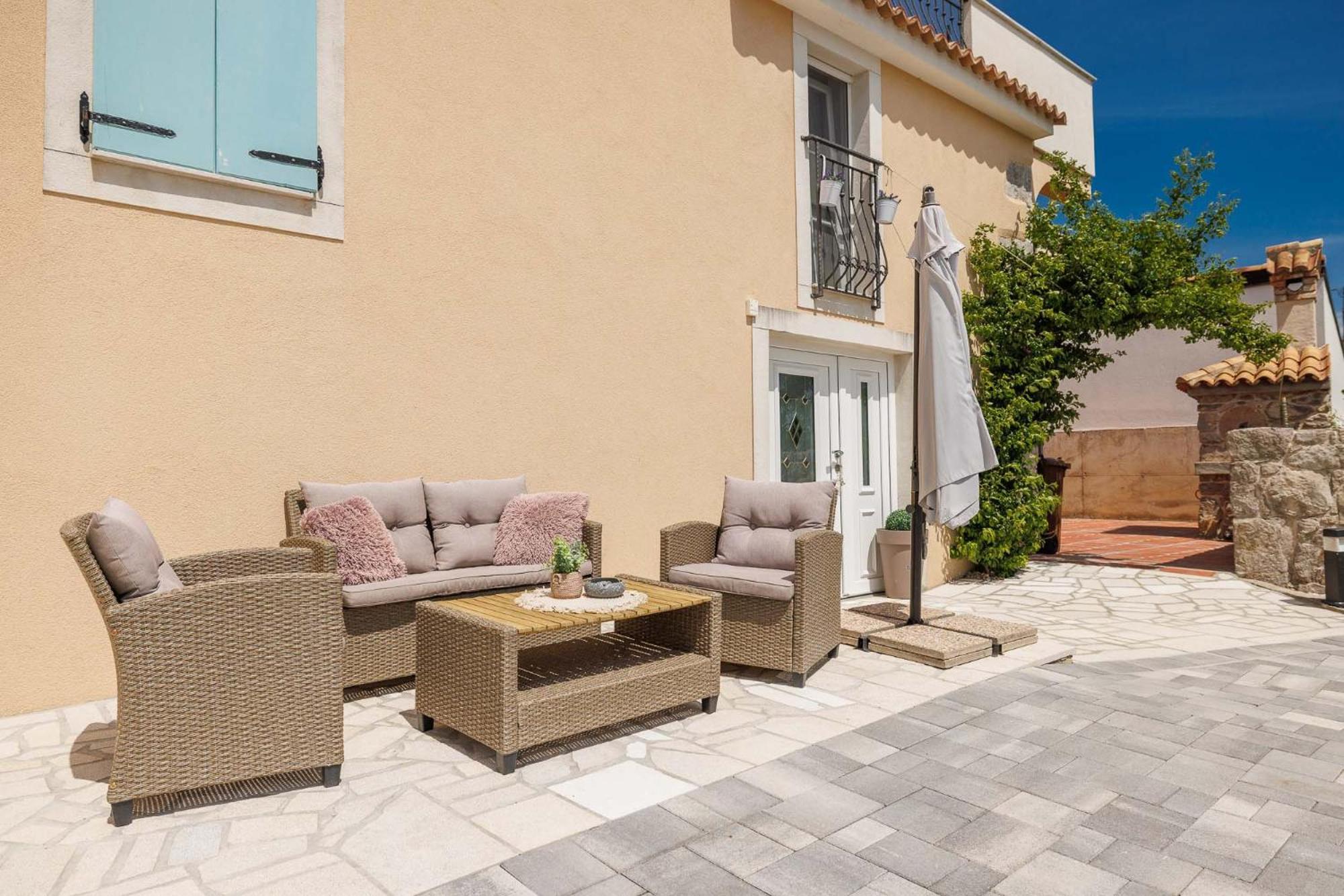 Apartment Katalin Kornic Exterior photo